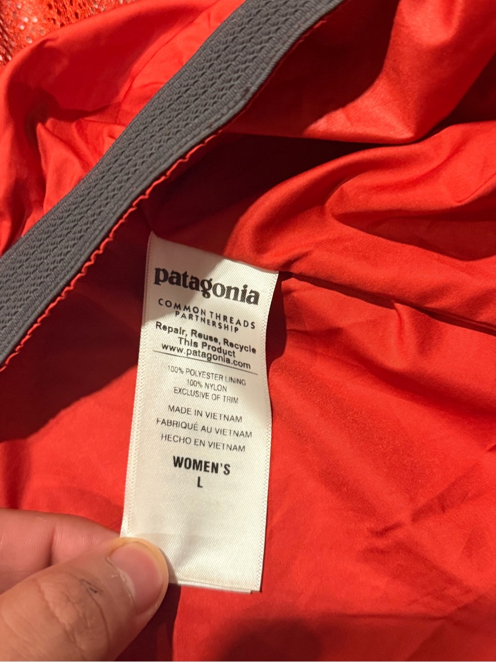 Patagonia Womens H2No RECCO Hooded Snowbelle Jacket Sz Large Red 31680 EUC - Picture 10 of 11